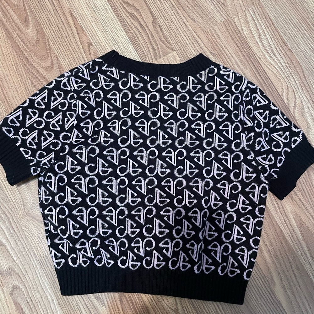 H&M BlackPink Collection Divided - Picture 3 of 6